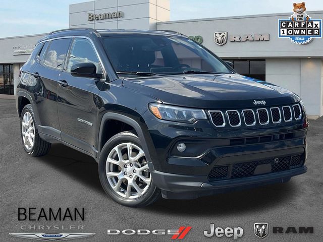 2023 Jeep Compass Latitude Lux 4WD