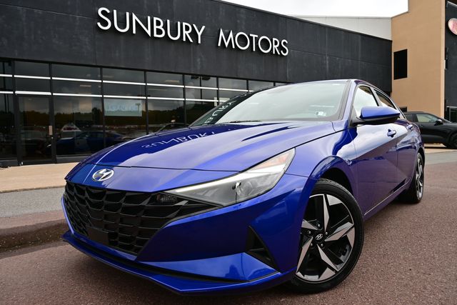 2023 Hyundai Elantra SEL FWD