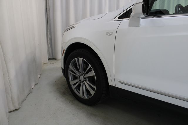 Used 2024 White Cadillac Premium Luxury image 31