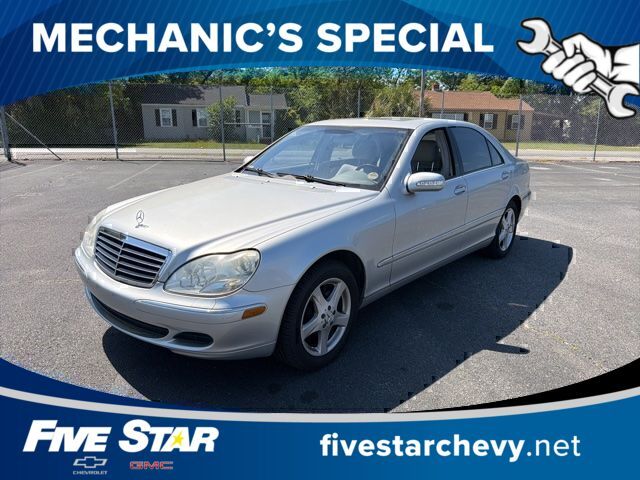 Brilliant Silver Metallic 2005 Mercedes-Benz S-Class S 500 Sedan Rear-Wheel Drive 7-Speed Automatic Overdrive