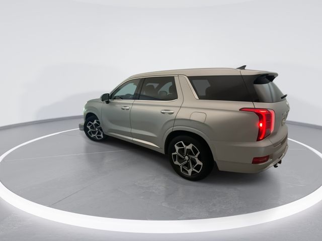 Used 2022 Silver Hyundai Calligraphy image 2