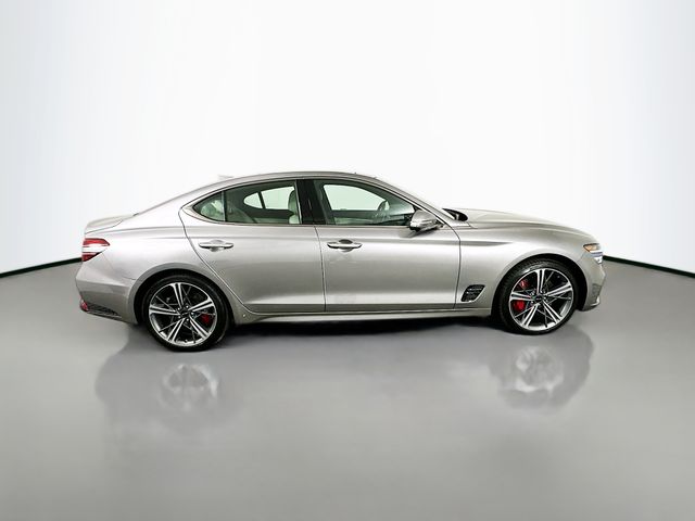 Thumbnail: 2025 Genesis G70 - 4