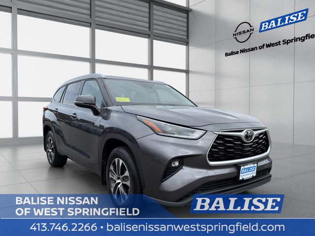 2021 Toyota Highlander XLE AWD