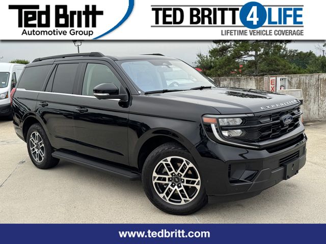 Black Metallic 2025 Ford Expedition SUV / Crossover Four-Wheel Drive Automatic