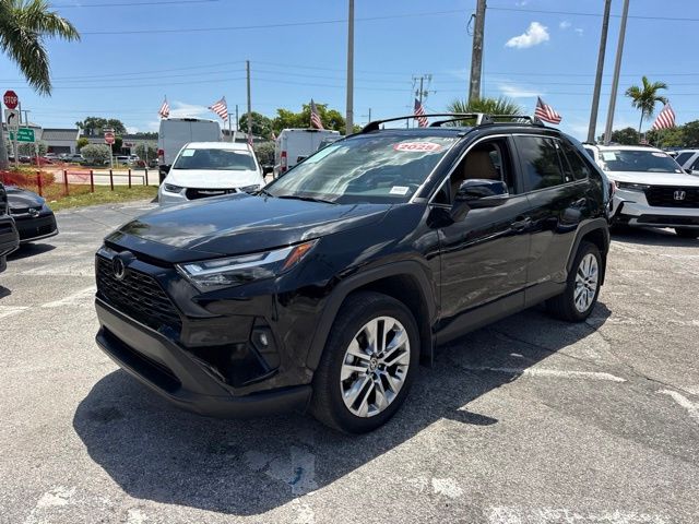 2025 Toyota RAV4 XLE Premium - Photo 6