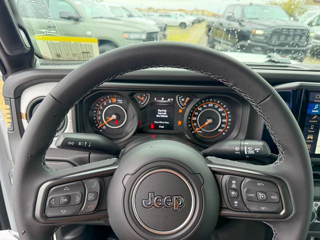 new 2026 Jeep Gladiator car, priced at $39,405