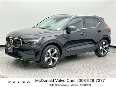 Onyx Black Metallic 2025 Volvo XC40 B5 Core Bright Theme AWD SUV / Crossover All-Wheel Drive Automatic