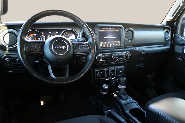 Used Car 2022 Jeep Gladiator  Willys For Sale Under $40,000 In Austin, Texas