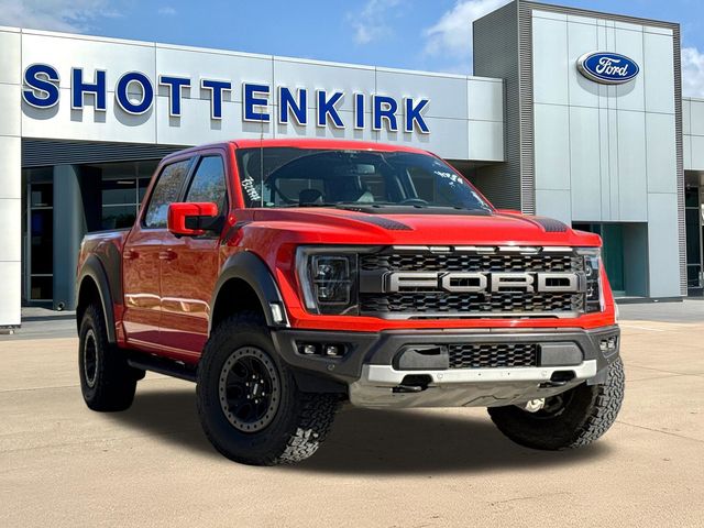 2022 Ford F-150 Raptor SuperCrew 4WD