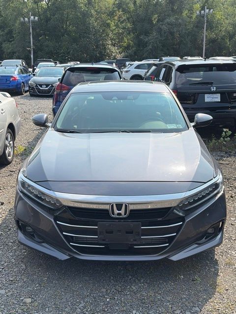 Gray 2022 Honda Accord Sedan Front-Wheel Drive Continuously Variable Transmission
