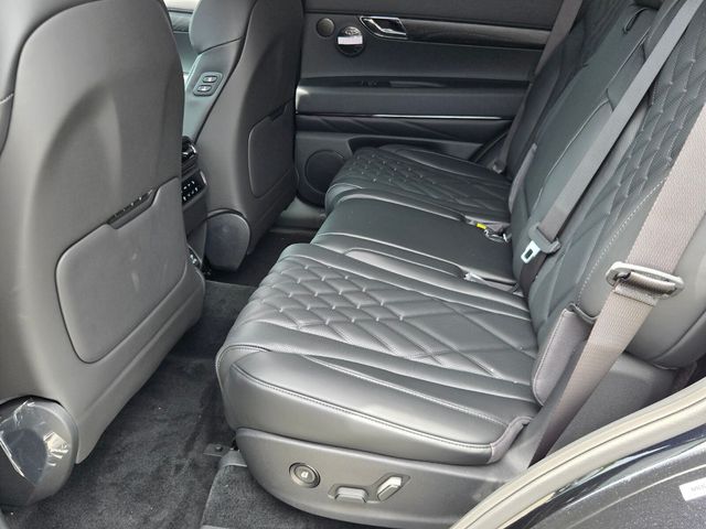 2027 Genesis GV80