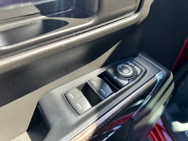 Used 2022 Red Chevrolet RST image 18