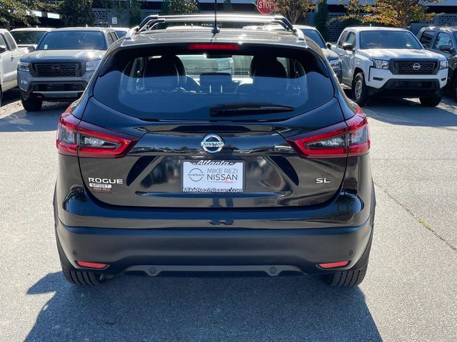 2021 Nissan Rogue Sport SL 4