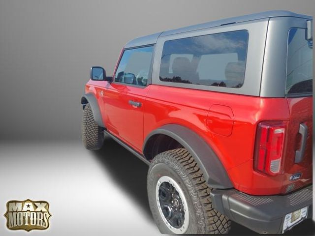 2024 Ford Bronco Black Diamond 11