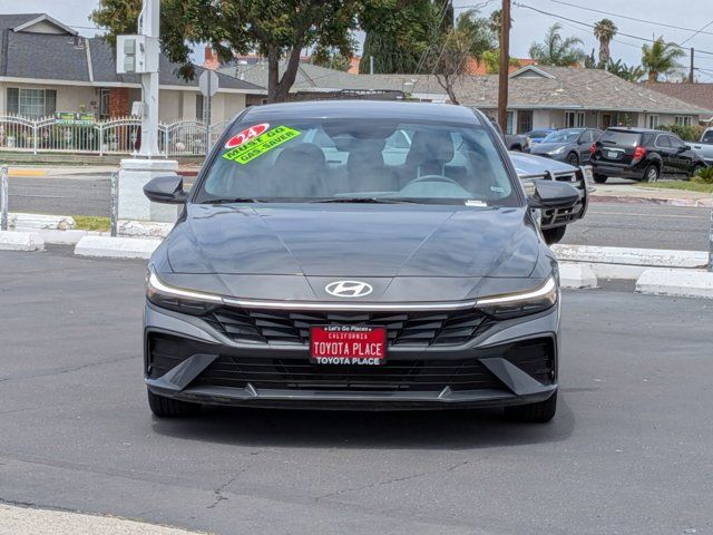Used 2024 Hyundai Elantra SEL with VIN KMHLM4DG0RU844900 for sale in Garden Grove, CA