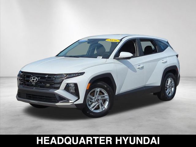 White Pearl 2026 Hyundai Tucson SE FWD SUV / Crossover Front-Wheel Drive 8-Speed Automatic