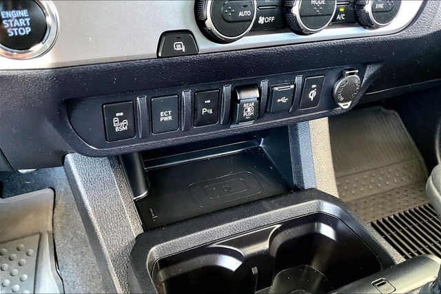Used 2023 Toyota Tacoma Limited 4D Double Cab