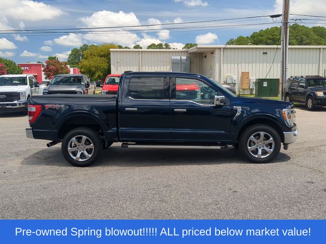 Used 2022 Blue Metallic Ford Lariat image 14