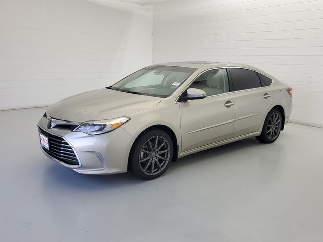Creme Brulee Mica 2018 Toyota Avalon Sedan Front-Wheel Drive 6-Speed Automatic