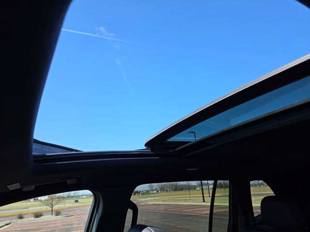 2025 GMC Acadia AWD Denali