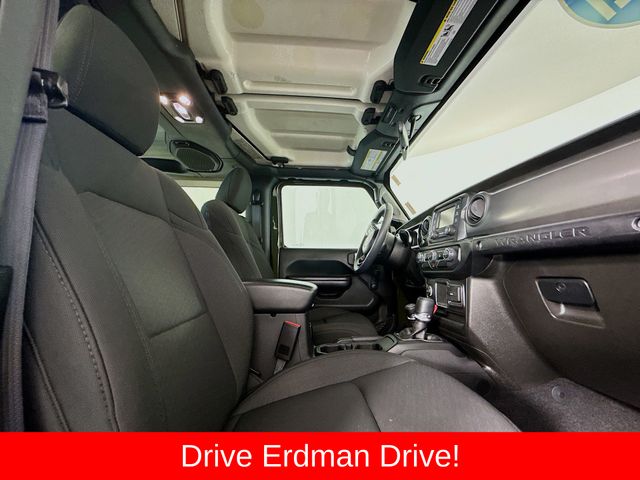 Used 2021 Jeep Wrangler SUV