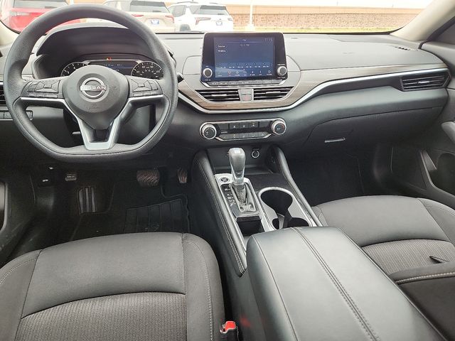Used Car 2023 Nissan Altima  2.5 Sv For Sale Under $25,000 In Plainview, Texas