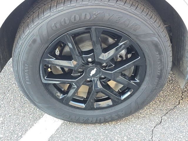 2022 Chevrolet Equinox LS:167928B