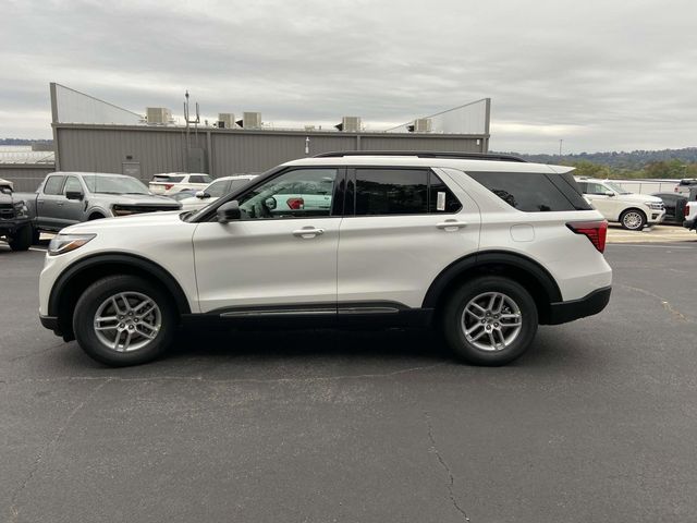 2025 Ford Explorer Active 7