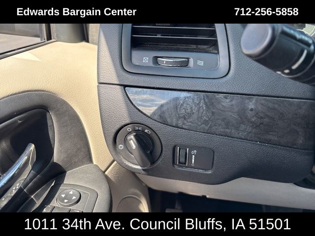 2015 Dodge Grand Caravan SXT photo