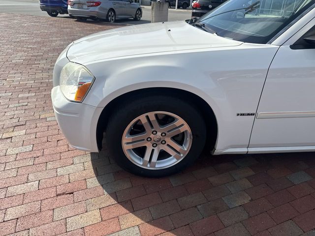 Used 2007 Dodge Magnum R/T with VIN 2D4GV57267H900284 for sale in Huntsville, AL