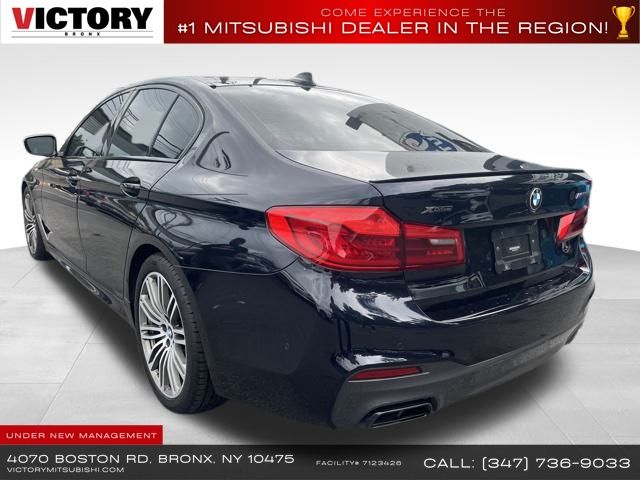 2019 BMW 5-Series M550i xDrive photo