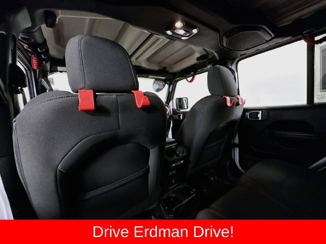 Used 2023 Jeep Wrangler SUV