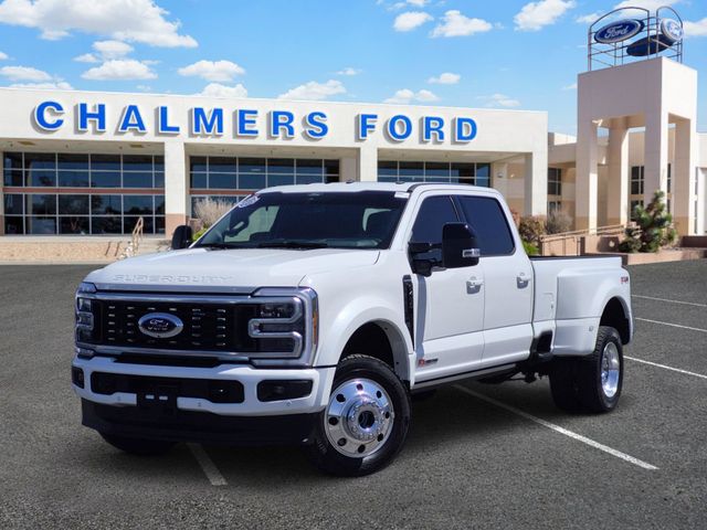 Star White Metallic TC 2026 Ford F-450 Super Duty Pickup Truck Four-Wheel Drive Automatic