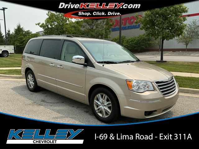 2008 Chrysler Town & Country Limited FWD