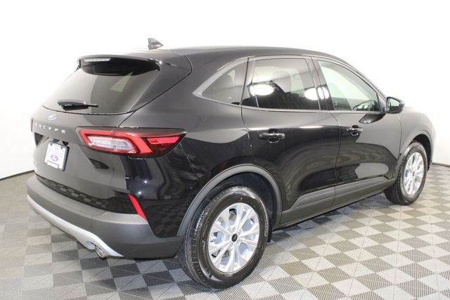 2025 Ford Escape Active photo 12