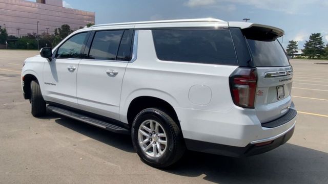 2023 Chevrolet Suburban LT 6