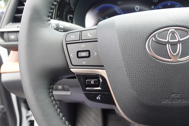 new 2026 Toyota Crown Signia car