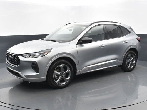 2023 Ford Escape ST-Line 4