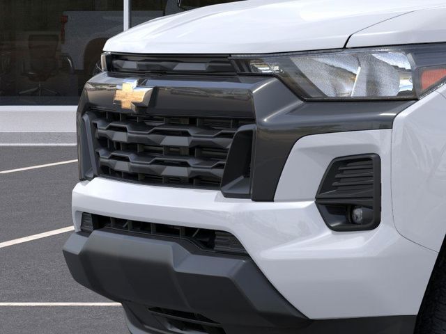 2024 Chevrolet Colorado LT 13