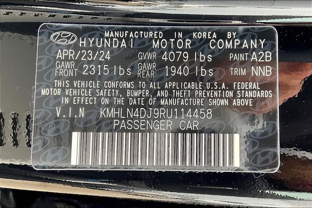 2024 Hyundai Elantra Hybrid Limited photo
