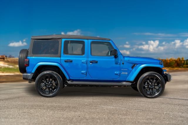 2021 Jeep Wrangler Unlimited Sahara 4xe 8