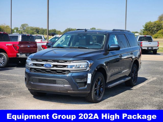 2024 Ford Expedition XLT 4