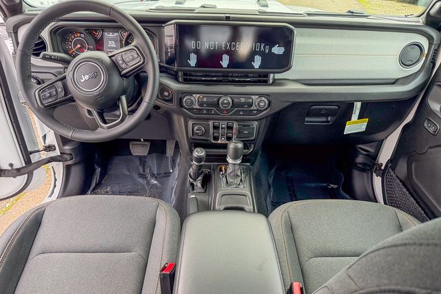 new 2026 Jeep Gladiator car, priced at $37,335