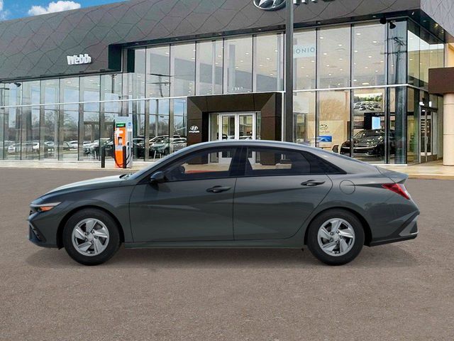 New 2026 Gray Hyundai SE image 3