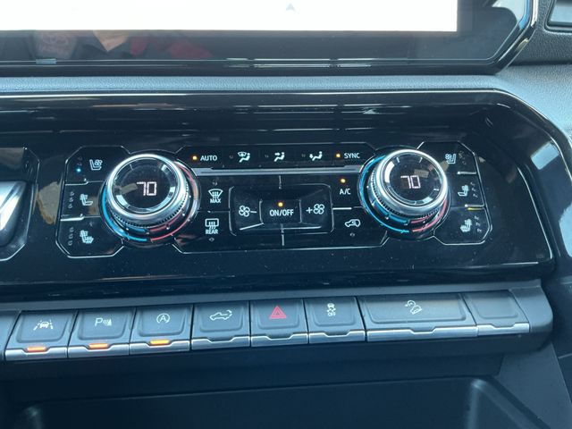 Used 2023 Red GMC AT4 image 17