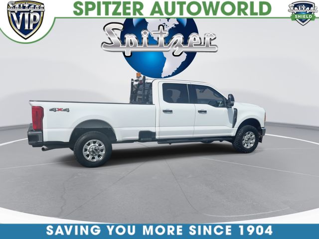 Used 2023  Ford XLT image 10