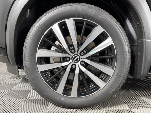 2025 Super Black Nissan Pathfinder Platinum 4X4 SUV