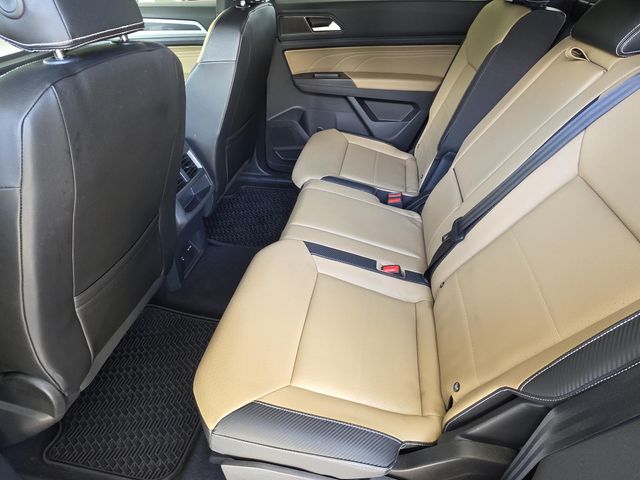 Used 2023 Volkswagen Atlas Cross Sport SUV