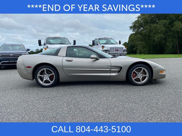 2001 Chevrolet Corvette Base 6