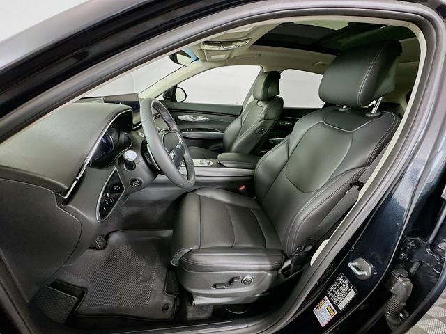 Thumbnail: 2025 Genesis GV70 - 21